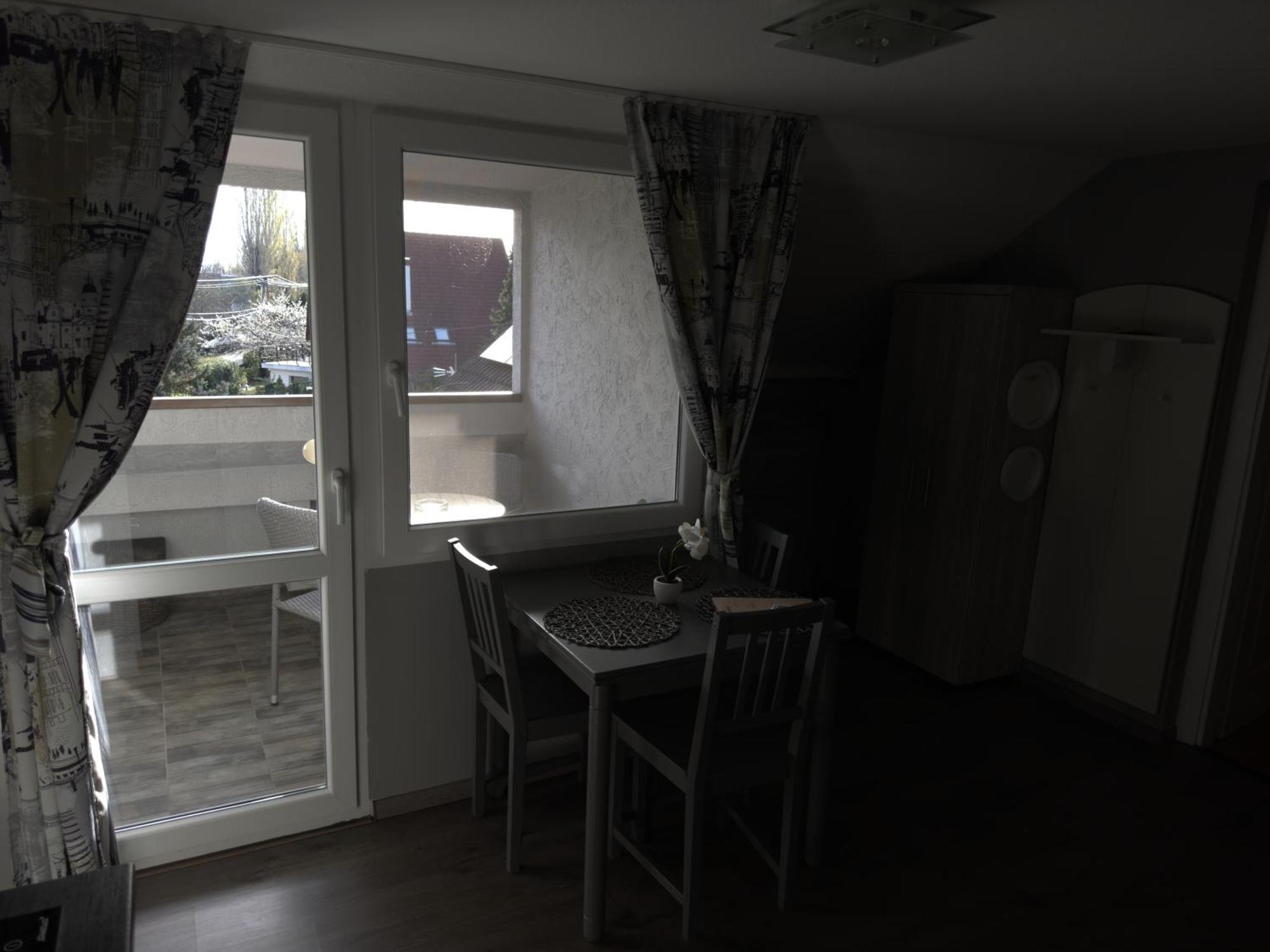 Rozsa Apartman Alsóörs Chambre photo
