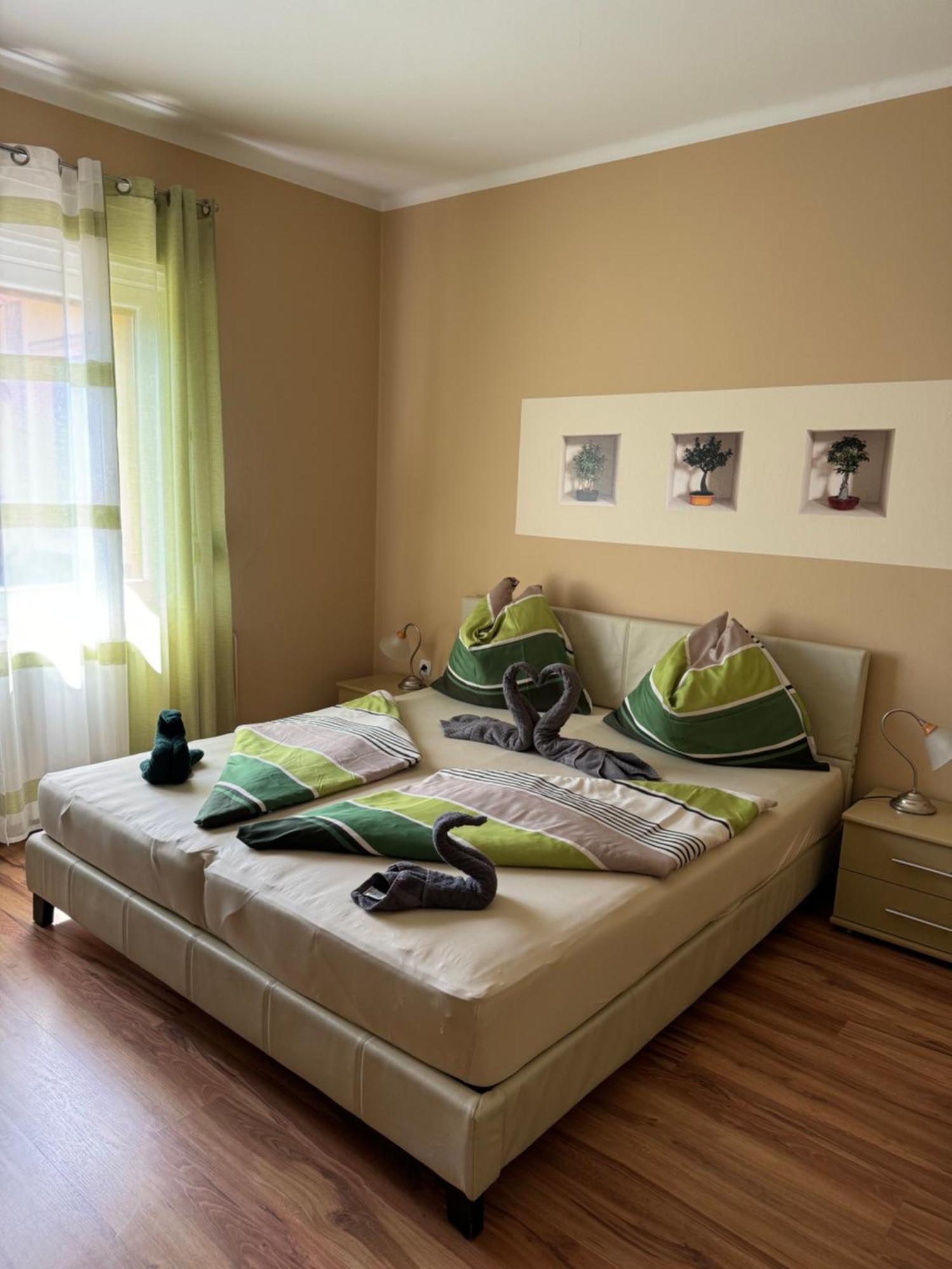 Rozsa Apartman Alsóörs Extérieur photo