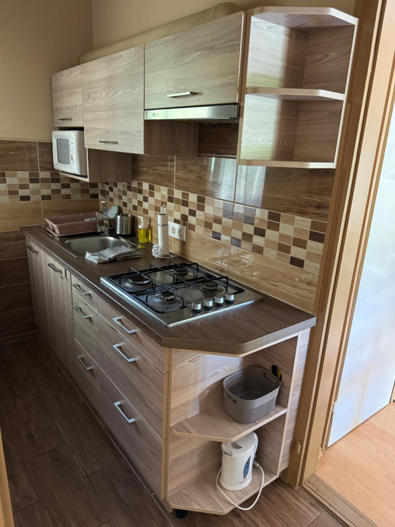Rozsa Apartman Alsóörs Extérieur photo